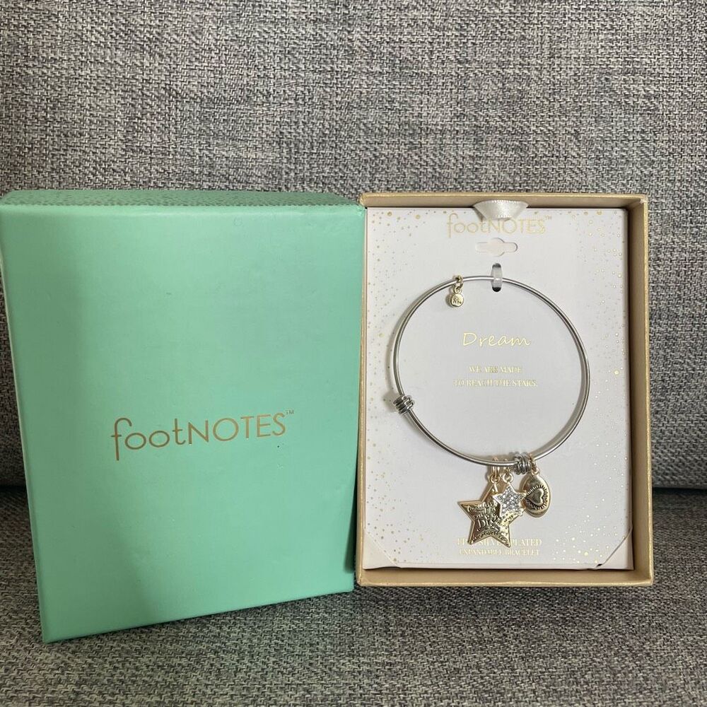 NIB New in Box Footnotes Dream Silver Plated Expandable Bracelet Gift